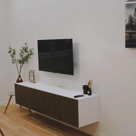 Mezzanine Contemporain Hypercentre - Chez Jannie *